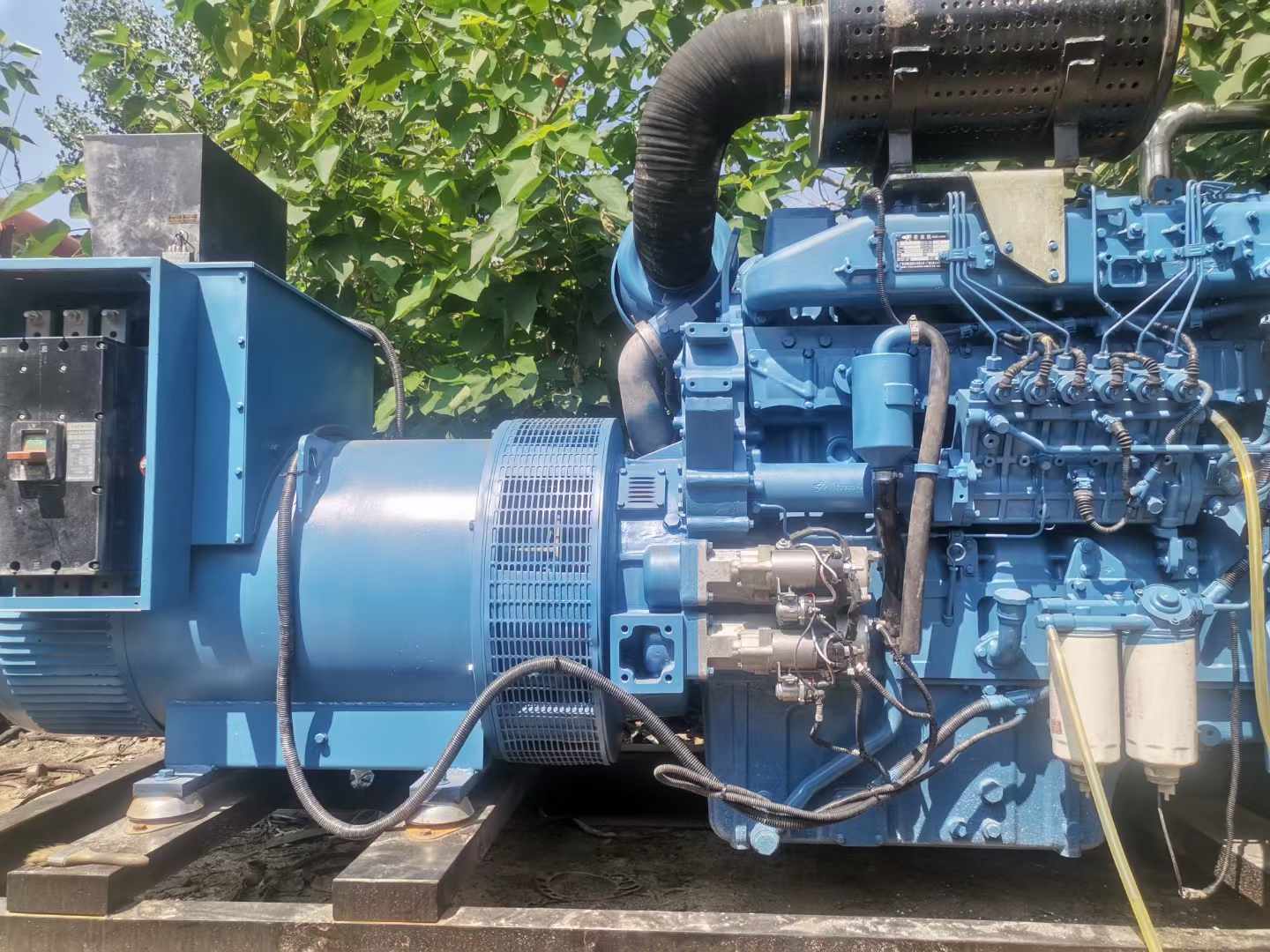 呼玛详细说明降低 800kW 柴油发电机输出电流波动的方法