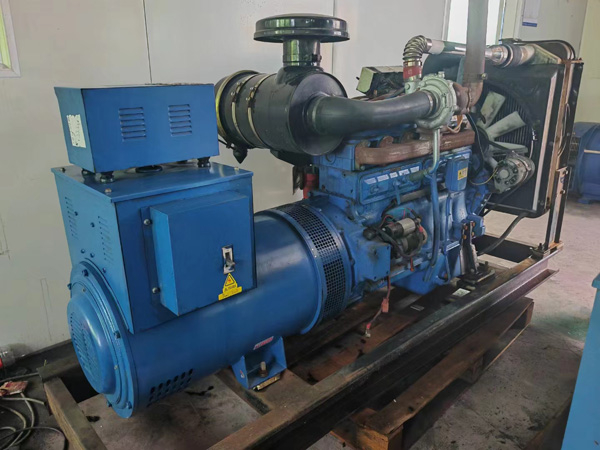 呼玛100kW柴油发电机组使用多级机油有哪些优缺点？